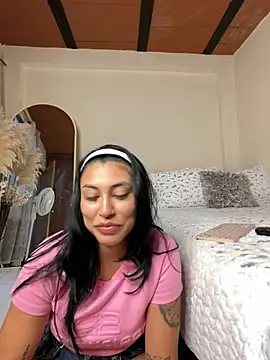 Snapshot of Sol_Miller chatting on 5, 3, 2025 Sol Miller online show from 5, 3, 2025
