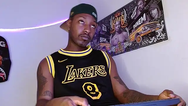 king  Black online show from 18, 2, 2026