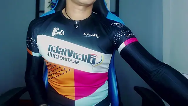 Mistress dominick online show from 18, 2, 2026