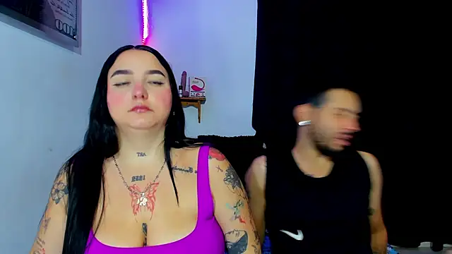 Snapshot of Bad_Couple_1 chatting on 9, 2, 2025 Bad Couple 1 online show from 9, 2, 2025