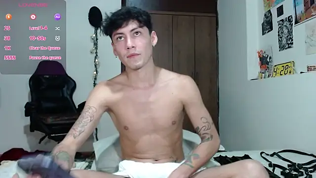 Amahd696 online show from 17, 12, 2025