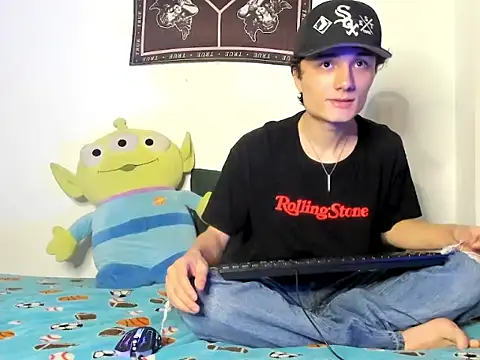 eeaa01 online show from 25, 11, 2025