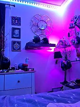 Snapshot of Twin2222 chatting on 24, 9, 2025 Twin2222 online show from 24, 9, 2025