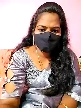 melina214 online show from 3, 2, 2025