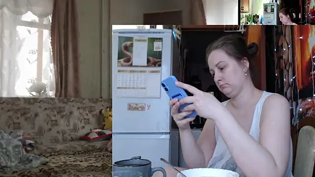 Sakura Green online show from 31, 10, 2025