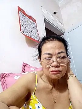 Hotestlove online show from 13, 9, 2025