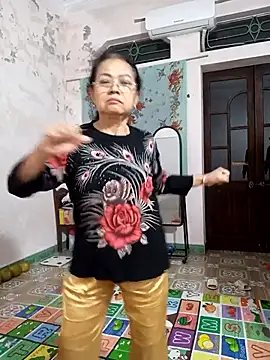 Hotestlove online show from 24, 11, 2025