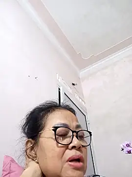 Hotestlove online show from 10, 3, 2026