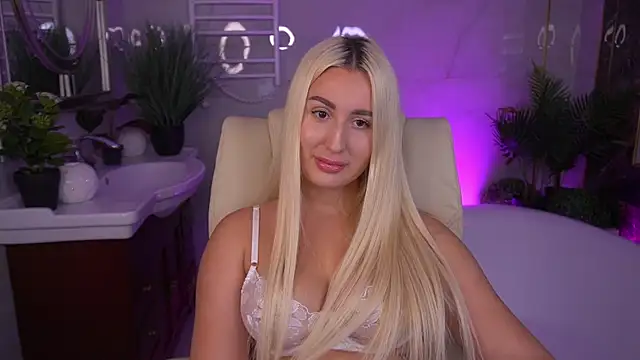 Snapshot of LiaBrazzerr chatting on 30, 5, 2026 LiaBrazzerr online show from 30, 5, 2026