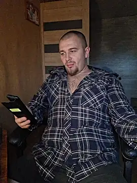 Snapshot of Foxyshaved chatting on 21, 9, 2025 Foxyshaved online show from 21, 9, 2025