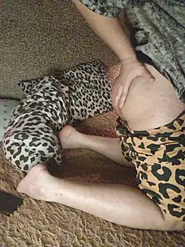 Foxyshaved online show from 26, 11, 2025