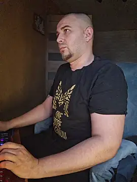 Foxyshaved online show from 22, 12, 2025