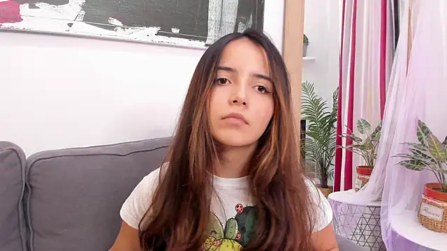 Snapshot of Raychell_Black chatting on 13, 3, 2025 Raychell Black online show from 13, 3, 2025
