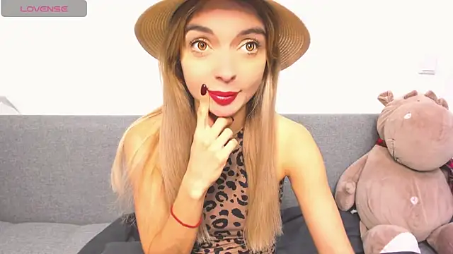  ellen meow  online show from 8, 12, 2024