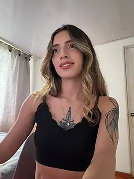 Snapshot of IsadoraGalle_ chatting on 30, 6, 2026 IsadoraGalle online show from 30, 6, 2026
