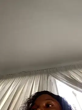 slimcateee online show from 18, 3, 2025