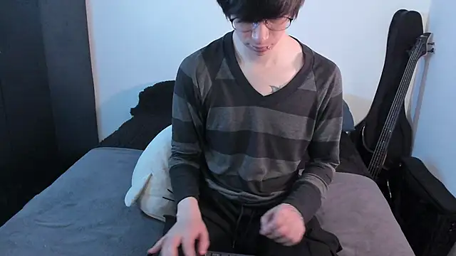 Aventure Twinks online show from 3, 6, 2026