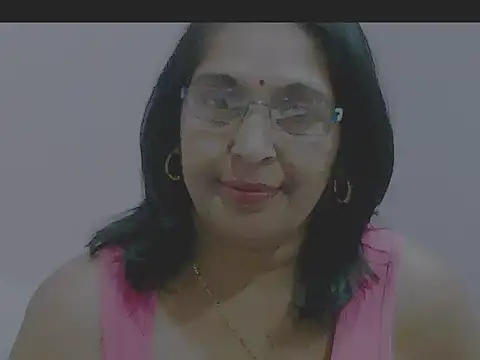Snapshot of sexy69hotmum chatting on 28, 2, 2025 sexy69hotmum online show from 28, 2, 2025