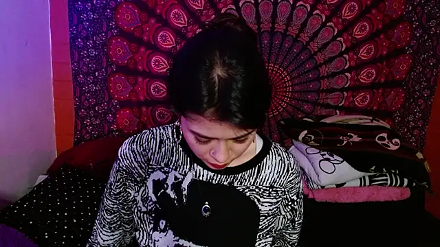 Snapshot of AbbySccott chatting on 19, 9, 2025 AbbySccott online show from 19, 9, 2025