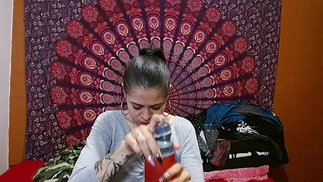 AbbySccott online show from 22, 4, 2026