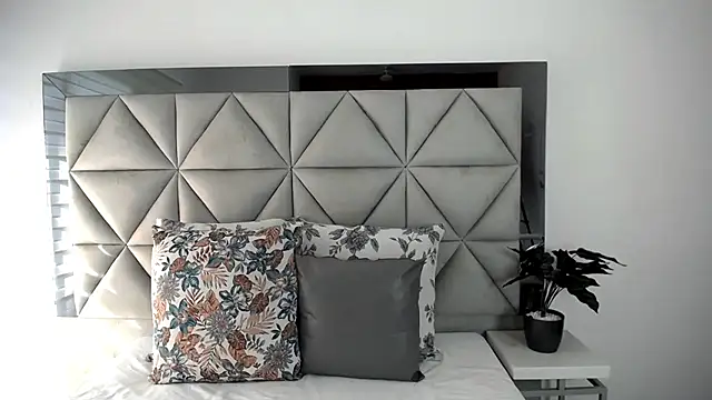 nina pons online show from 11, 1, 2025