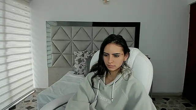 nina pons online show from 12, 3, 2025