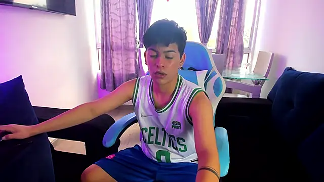 Snapshot of Franco_Rizzo_ chatting on 17, 1, 2025 Franco Rizzo online show from 17, 1, 2025