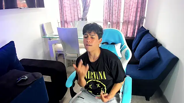 Snapshot of Franco_Rizzo_ chatting on 25, 1, 2025 Franco Rizzo online show from 25, 1, 2025