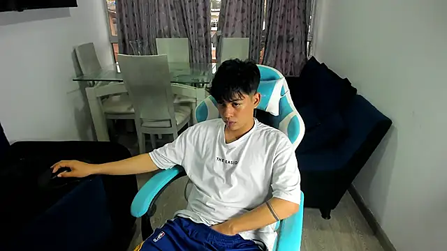 Snapshot of Franco_Rizzo_ chatting on 6, 2, 2025 Franco Rizzo online show from 6, 2, 2025