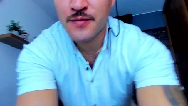 Snapshot of AndrewDiaz chatting on 27, 5, 2026 AndrewDiaz online show from 27, 5, 2026