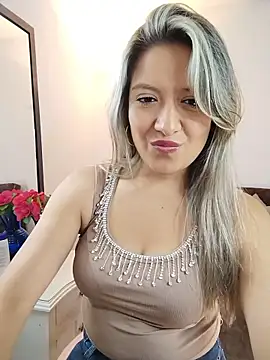 valeriahunter1 online show from 17, 1, 2026