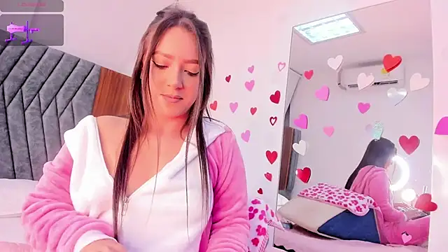 Snapshot of Hilary_Smile_ chatting on 9, 3, 2025 Hilary Smile online show from 9, 3, 2025