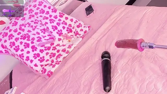 Snapshot of Hilary_Smile_ chatting on 11, 3, 2025 Hilary Smile online show from 11, 3, 2025