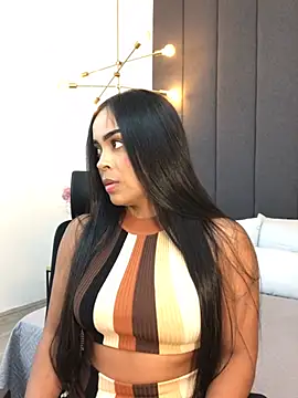 Snapshot of JuanaSimons chatting on 3, 1, 2025 JuanaSimons online show from 3, 1, 2025