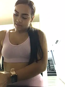 Snapshot of JuanaSimons chatting on 2, 2, 2025 JuanaSimons online show from 2, 2, 2025