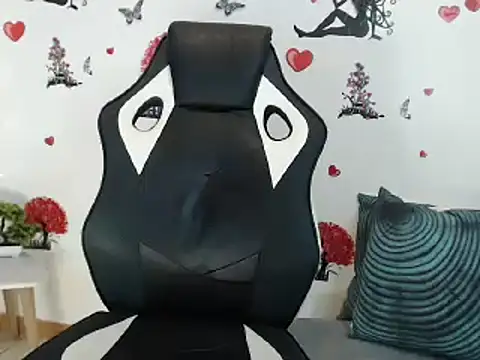 Snapshot of Angel_bran chatting on 23, 2, 2025 Angel bran online show from 23, 2, 2025