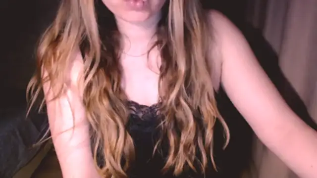 fiona cute 2 online show from 24, 5, 2026