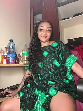 Snapshot of Candiey001 chatting on 17, 2, 2026 Candiey001 online show from 17, 2, 2026