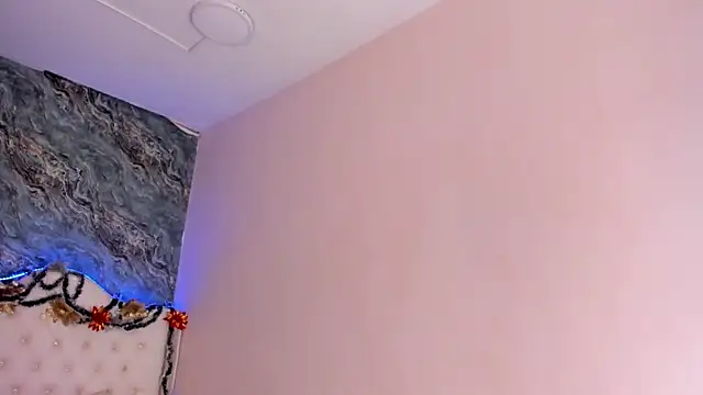 CAMILLEN PETTID online show from 23, 12, 2024