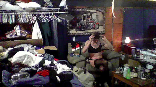 Snapshot of Brooke-lynn chatting on 13, 1, 2025 Brooke-lynn online show from 13, 1, 2025
