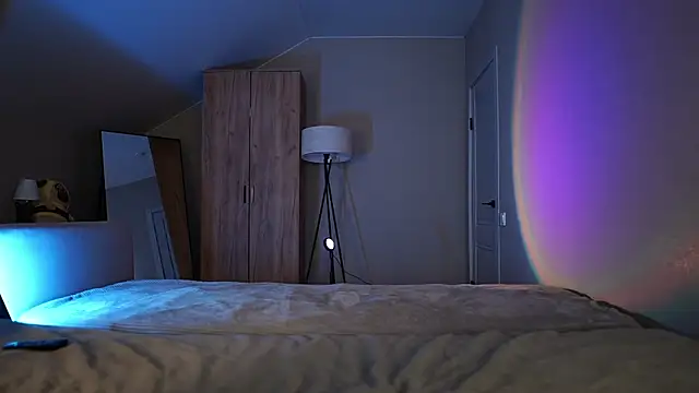 VikkiLustfull online show from 19, 11, 2025