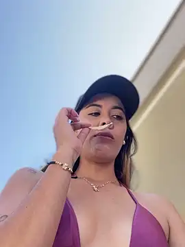 Snapshot of Emilia_Bakerr chatting on 18, 1, 2025 Emilia Bakerr online show from 18, 1, 2025