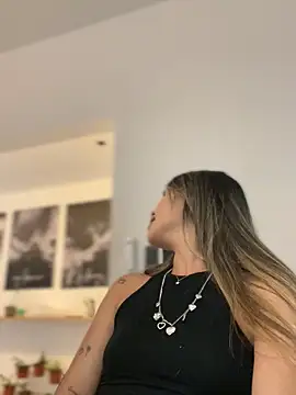 Snapshot of Emilia_Bakerr chatting on 13, 3, 2025 Emilia Bakerr online show from 13, 3, 2025