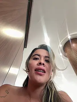 Snapshot of Emilia_Bakerr chatting on 29, 7, 2026 Emilia Bakerr online show from 29, 7, 2026