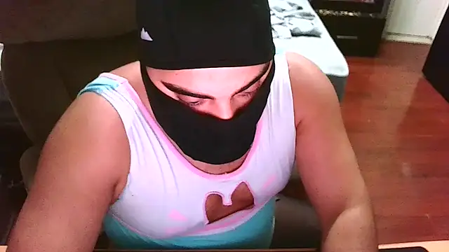 Snapshot of babykayla972 chatting on 13, 9, 2025 babykayla972 online show from 13, 9, 2025