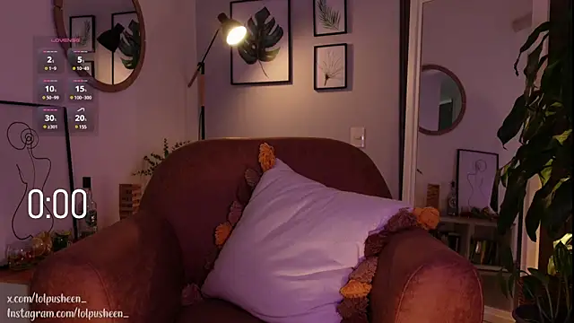 JulietteDee online show from 10, 1, 2025