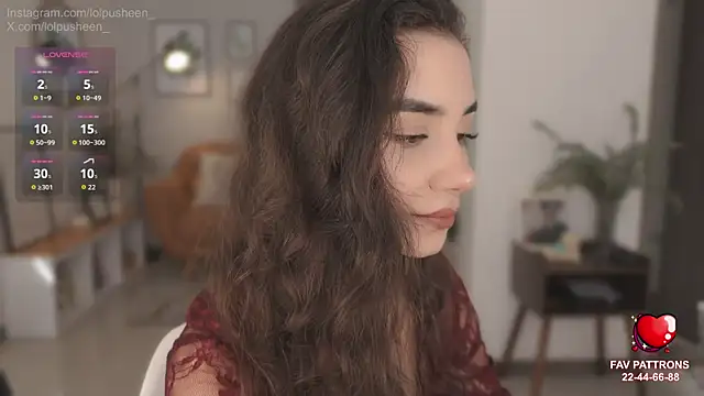 Snapshot of JulietteDee chatting on 26, 6, 2026 JulietteDee online show from 26, 6, 2026