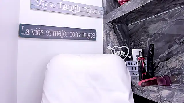 Snapshot of miss_danika chatting on 31, 1, 2025 miss danika online show from 31, 1, 2025