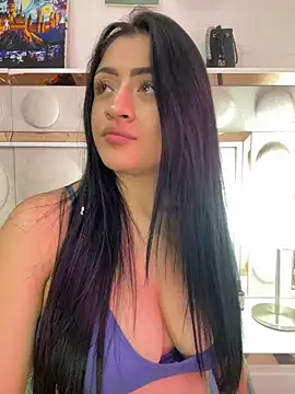 Snapshot of lucianaroy chatting on 30, 1, 2025 lucianaroy online show from 30, 1, 2025