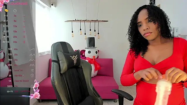 Snapshot of lia_16 chatting on 6, 1, 2025 lia 16 online show from 6, 1, 2025